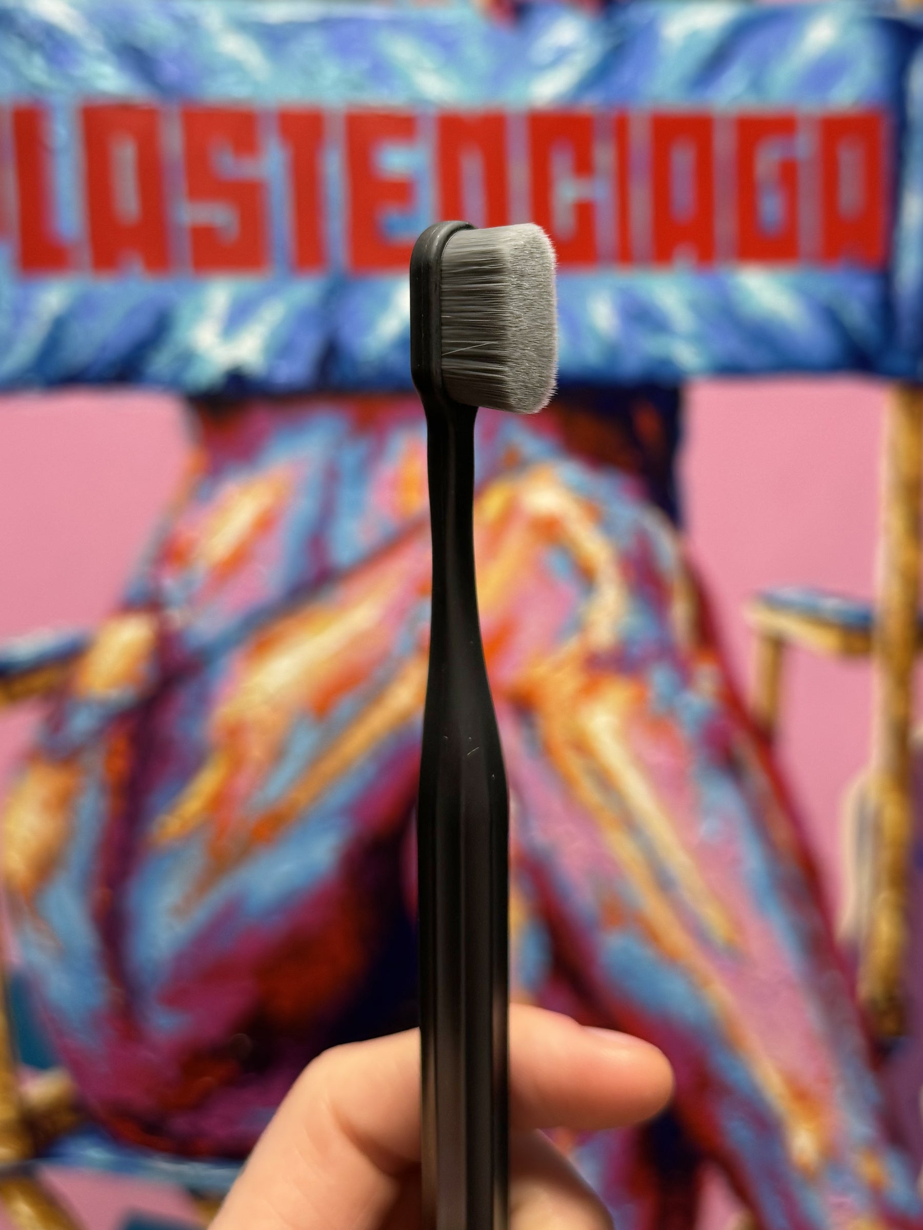 ESSENTIAL BRUSH | KARTÁČEK